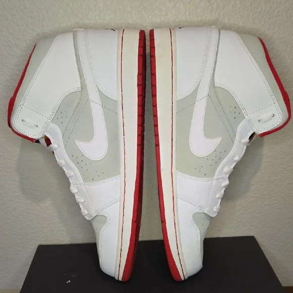 Men's Size 15 Jordan 1 Mid Hare 2015 White and Red Sneakers - Picture 11 of 13